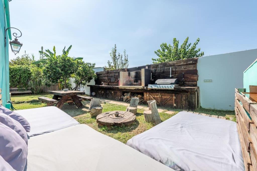 Almez In Villa Marratxí